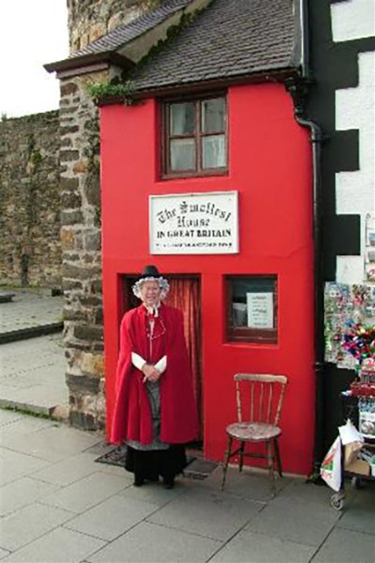 The Smallest House in Great Britain