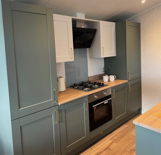 BH Aspire Menai 58 - kitchen 2